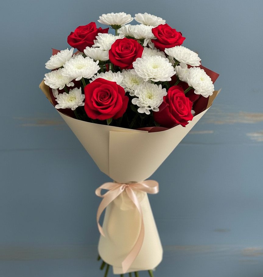 Букет цветов из: Розы и Хризантемы в Нижнедевицке