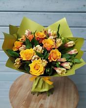 Букет цветов из:  Альстромерии и Розы в Нижнедевицке