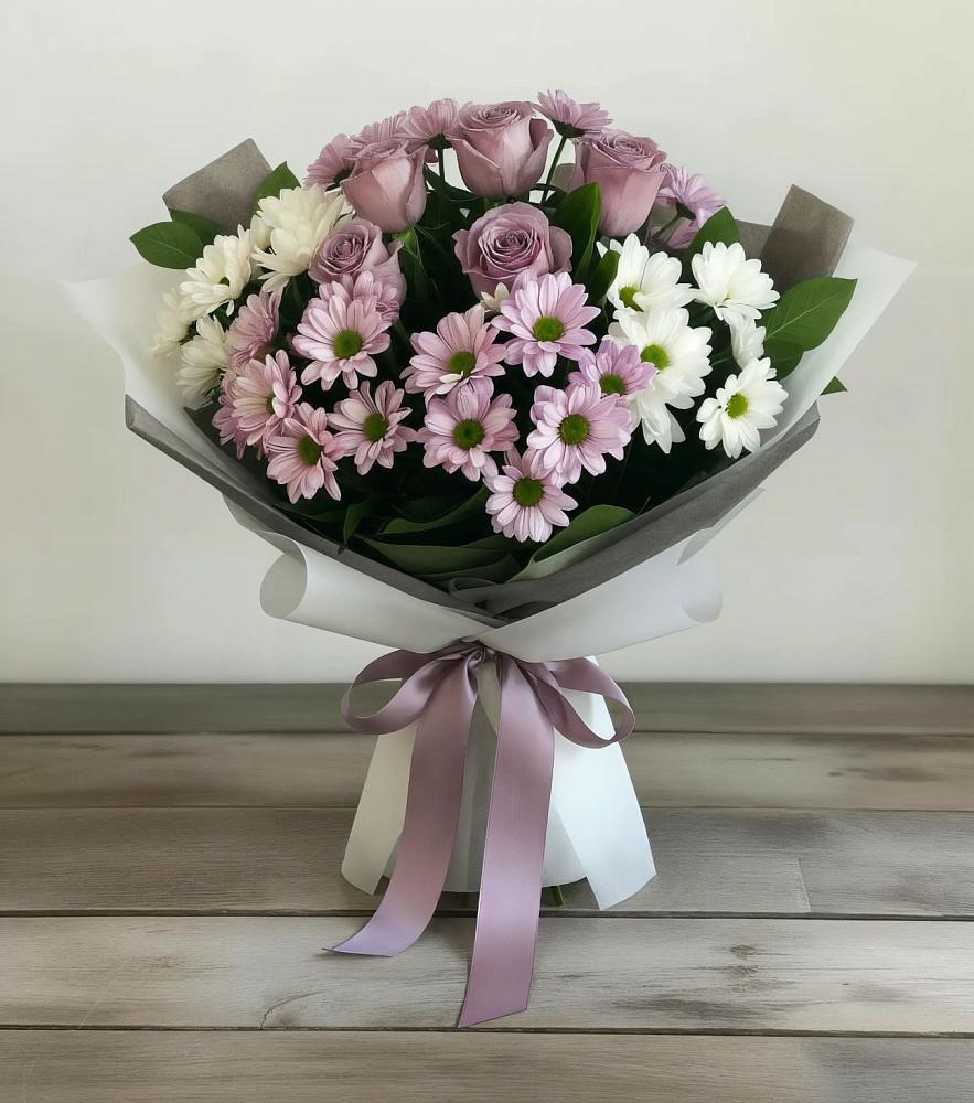 Букет цветов из: Хризантемы и Розы в Нижнедевицке