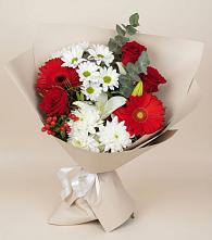 Букет цветов из:  Розы, Хризантемы, Герберы и Лилии в Нижнедевицке