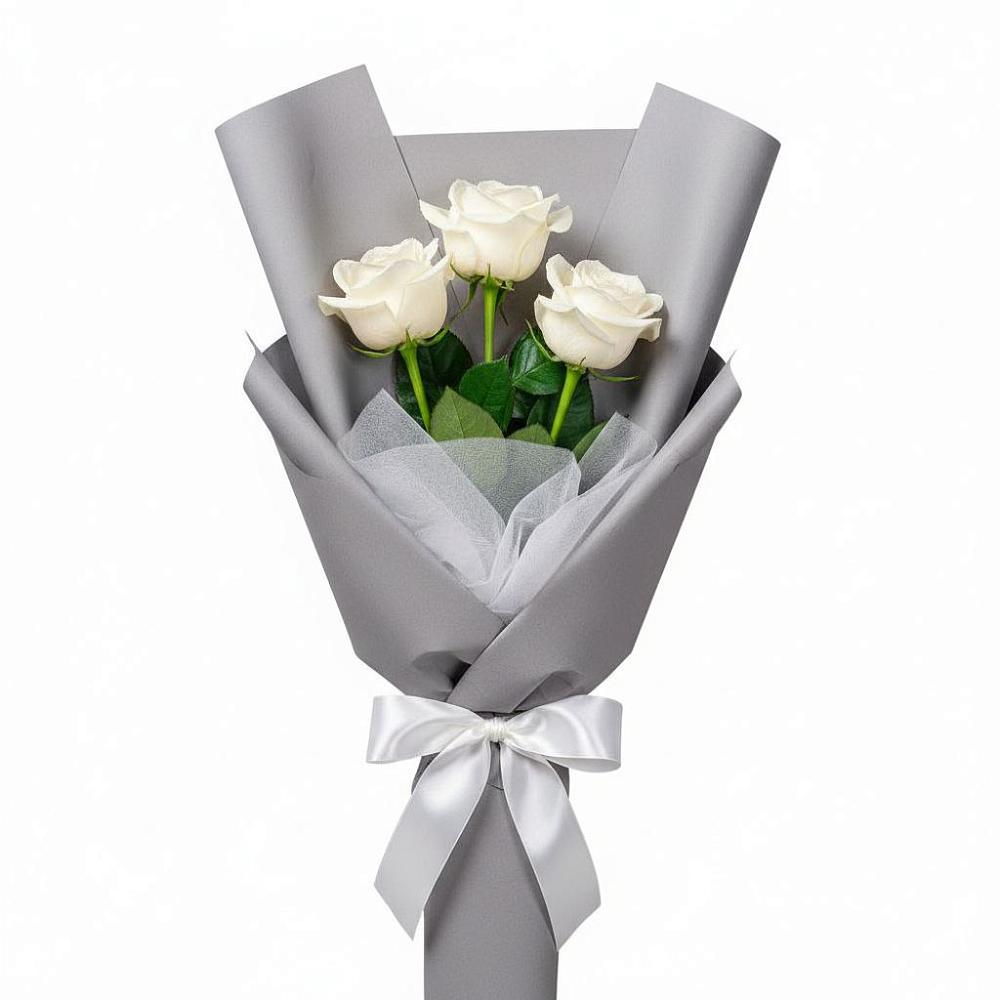 Букет 3 белые розы в Нижнедевицке