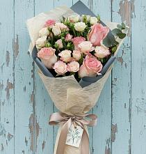 Букет цветов из:  Розы в Нижнедевицке