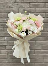 Букет цветов из:  Гвоздики, Розы, Лизиантусы и Хризантемы #REPLACE_PRED# Нижнедевицке