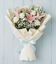 Букет цветов из:  Лилии в Нижнедевицке